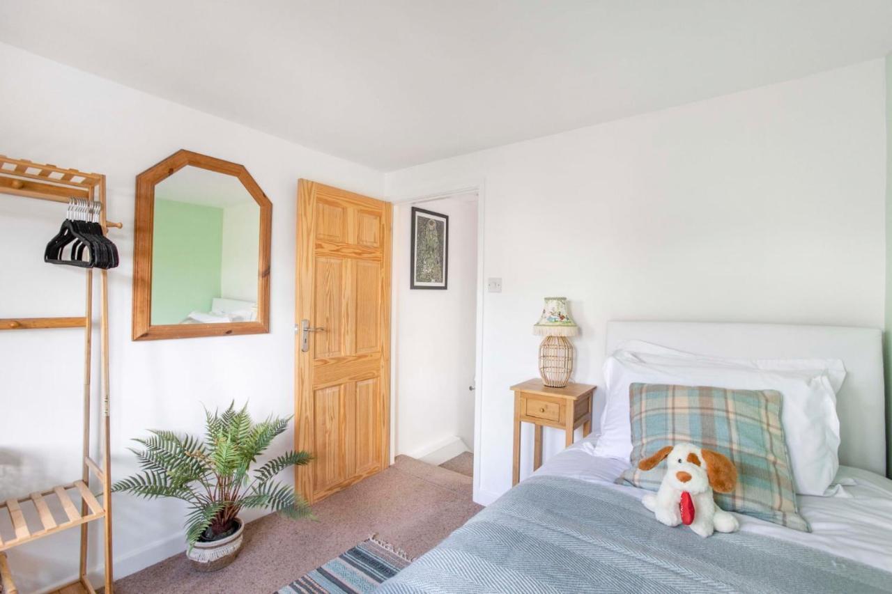 Stunning Character 2Bed Cottage In St Albans Wifi Kültér fotó